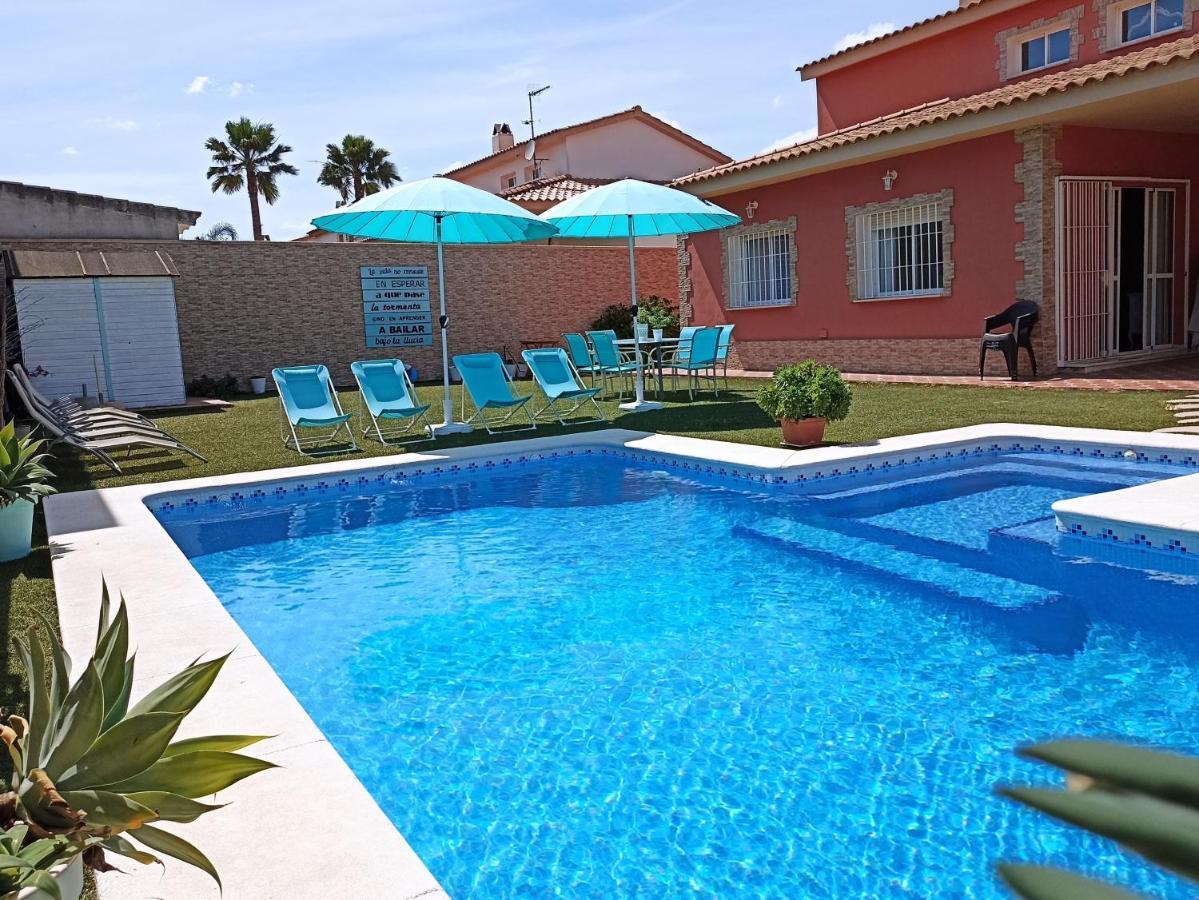 El Capricho De Espartinas Extérieur photo